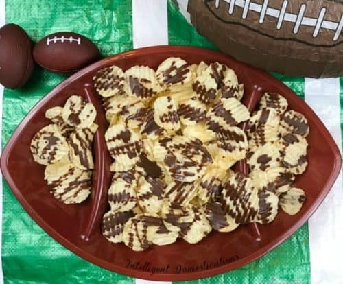 Kick off football parties or tailgating with great ideas for food and fun! Plus, link-up at Home Matters. #FootballParties #Tailgating #HomeMattersParty www.domesticdeadline.com