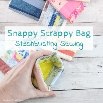 Use up lots of scrap fabric up to make these cute snappy scrappy bags, perfect for holding gift cards or other little things in your purse. www.domesticdeadline.com