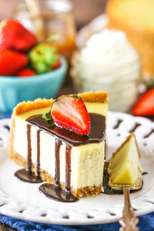 It's cheesecake recipes heaven! Find your inspiration. Linkup @ Home Matters - recipes, DIY, crafts, Decor. #Cheesecake #CheesecakeRecipes #HomeMattersParty DomesticDeadline.com